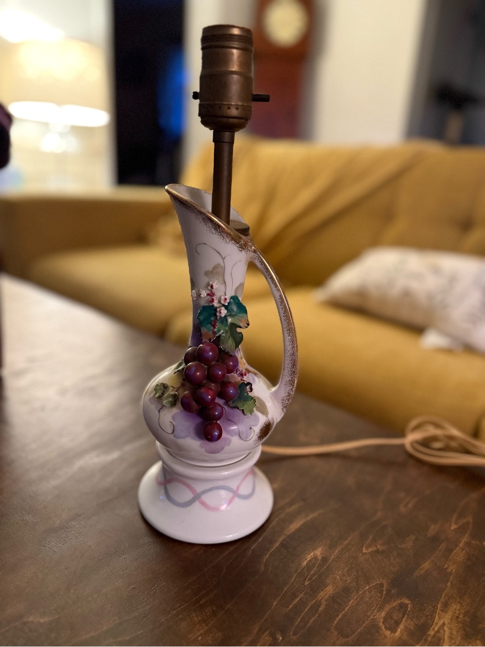 Vintage Grape Motif Porcelain Ewer Lamp - Purple & Green ucagco Japan vase